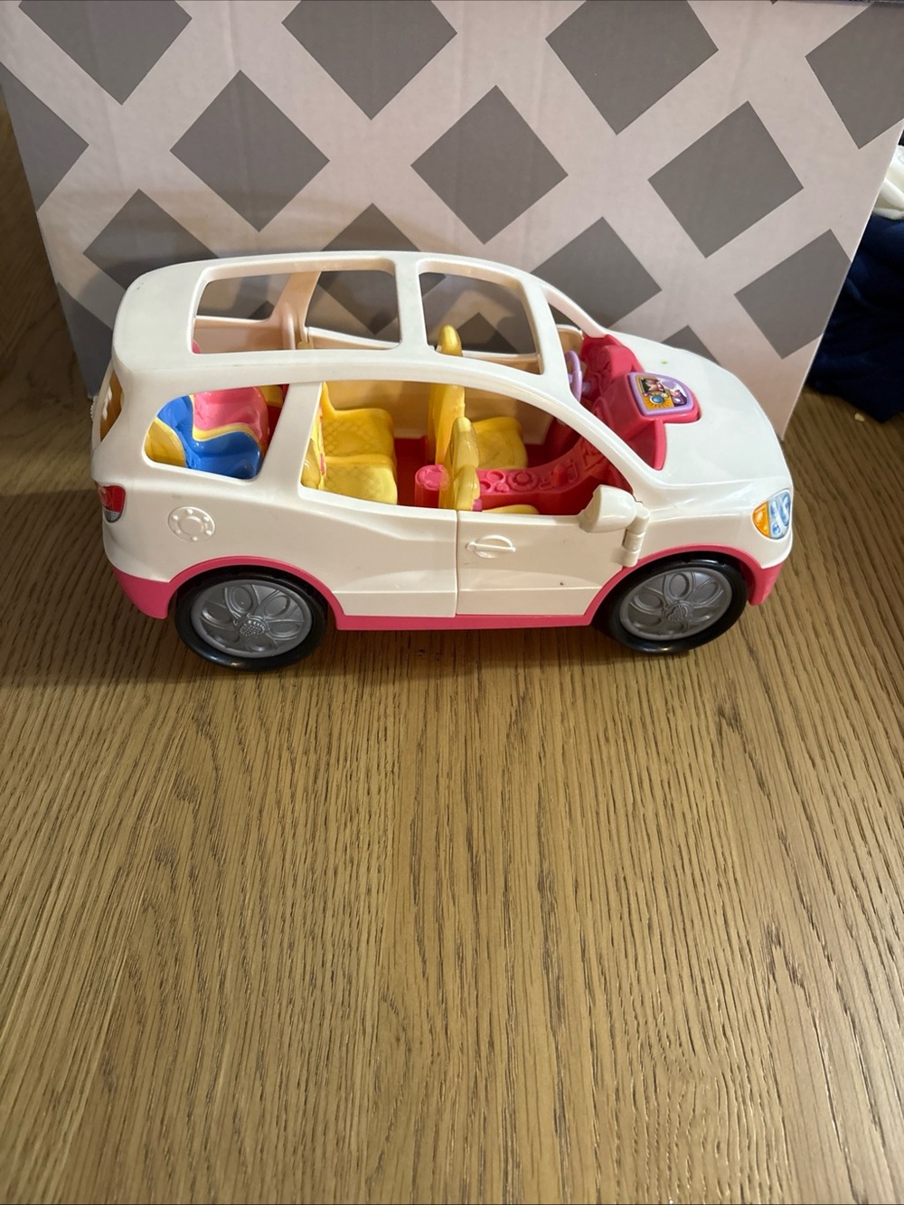Mattel White and Pink Family SUV Toy with Yellow Interior and Blue Rear Seat